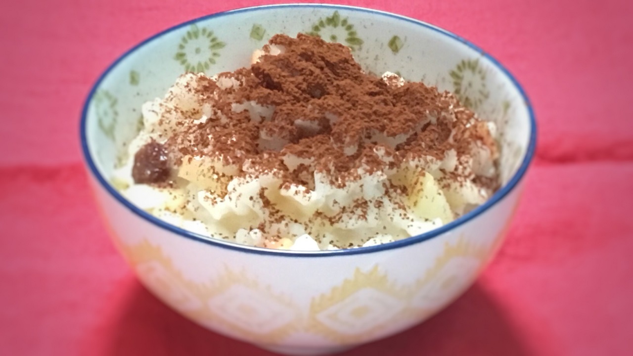 Warmes Winterfrühstück mit Kakao
